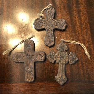 Set of 3 decorative crosses